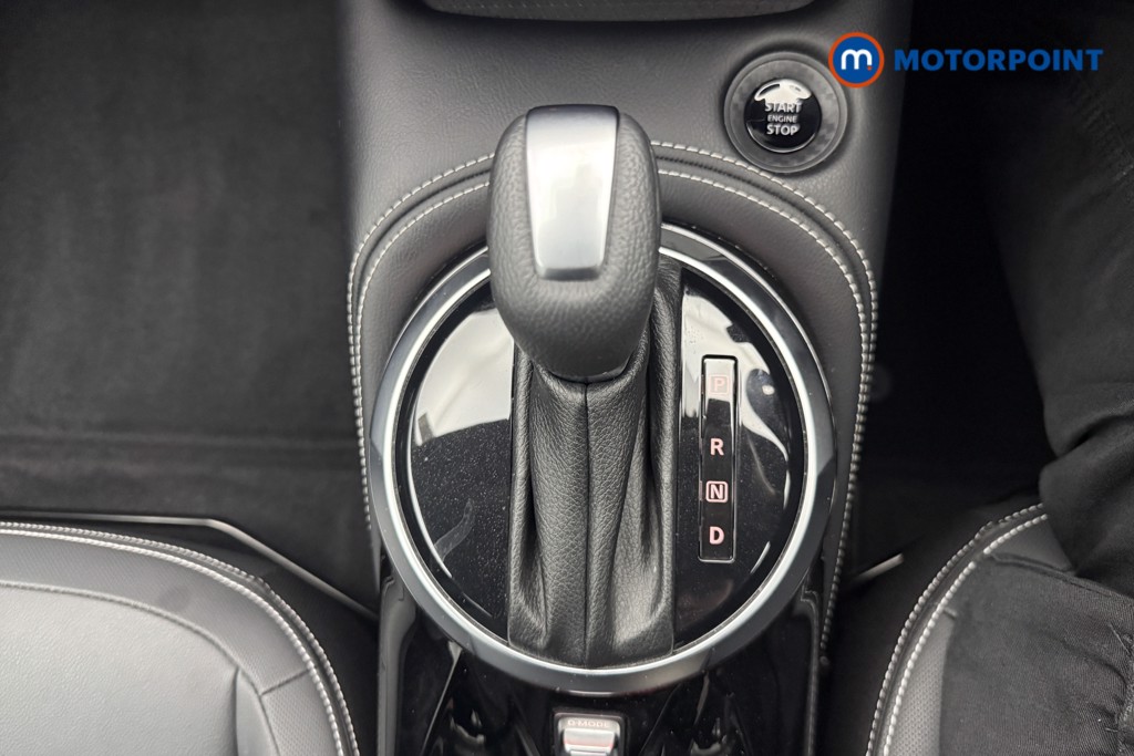 Nissan Juke Tekna Automatic Petrol SUV - Stock Number (1602945) - 27th supplementary image