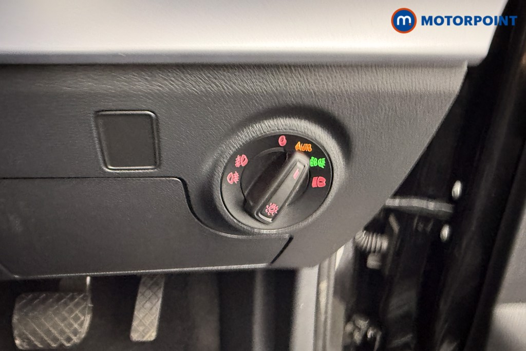 Seat Arona Fr Sport Automatic Petrol SUV - Stock Number (1602979) - 13th supplementary image