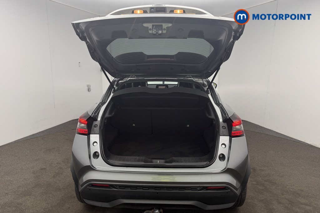 Nissan Juke Tekna Automatic Petrol-Electric Hybrid SUV - Stock Number (1603194) - 12th supplementary image