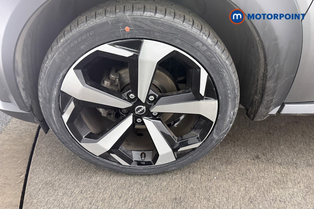 Nissan Juke Tekna Automatic Petrol-Electric Hybrid SUV - Stock Number (1603194) - 37th supplementary image