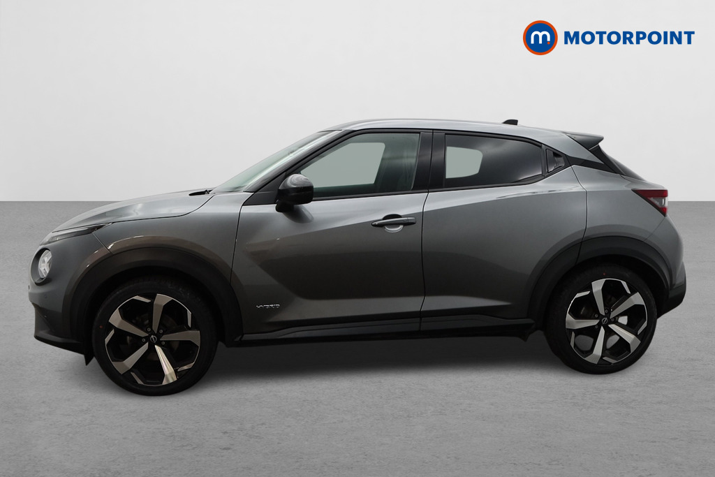 Nissan Juke Tekna Automatic Petrol-Electric Hybrid SUV - Stock Number (1603194) - Passenger side