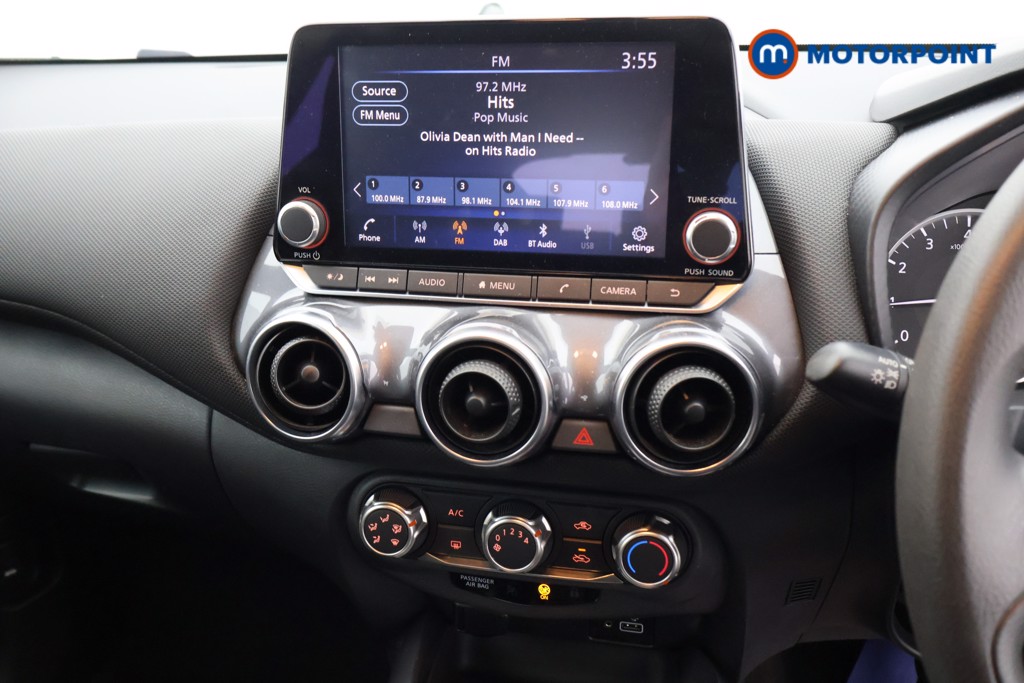 Nissan Juke Acenta Automatic Petrol SUV - Stock Number (1603199) - 7th supplementary image