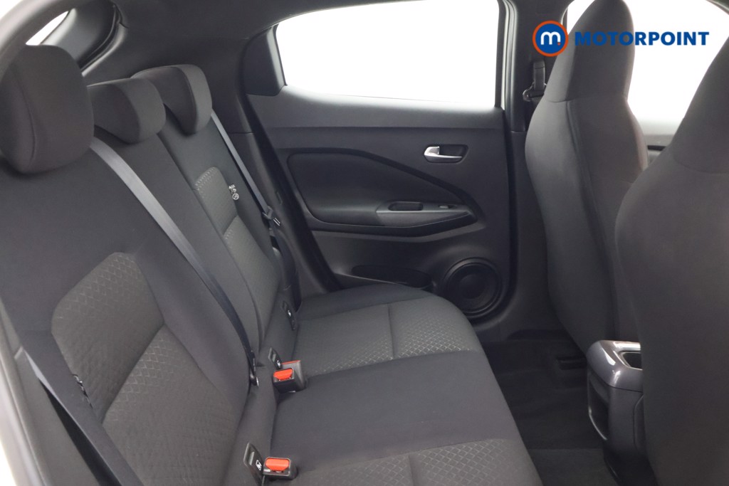 Nissan Juke Acenta Automatic Petrol SUV - Stock Number (1603199) - 14th supplementary image