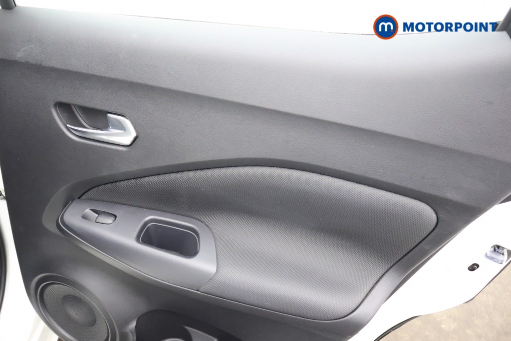 Nissan Juke Acenta Automatic Petrol SUV - Stock Number (1603199) - 16th supplementary image