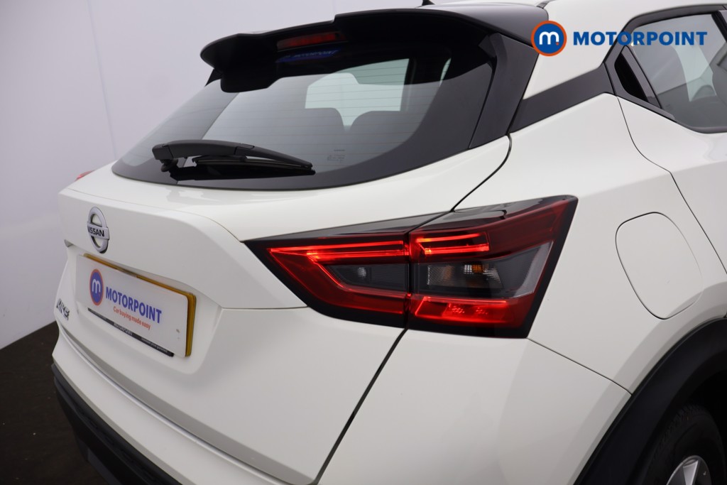 Nissan Juke Acenta Automatic Petrol SUV - Stock Number (1603199) - 20th supplementary image