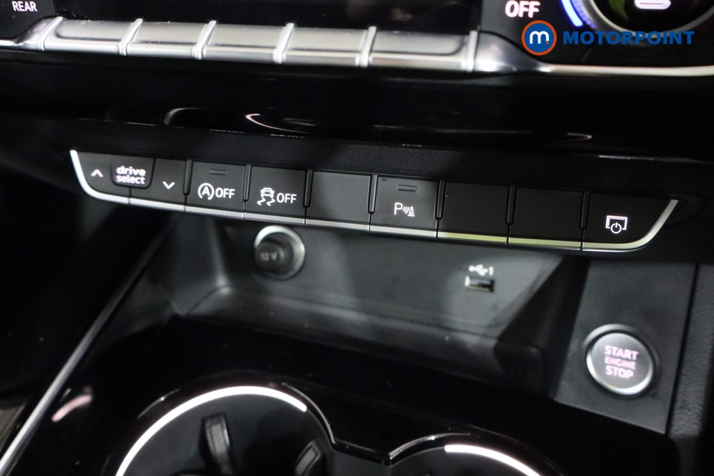 Audi A4 Black Edition Automatic Diesel Estate - Stock Number (1603411) - 11th supplementary image