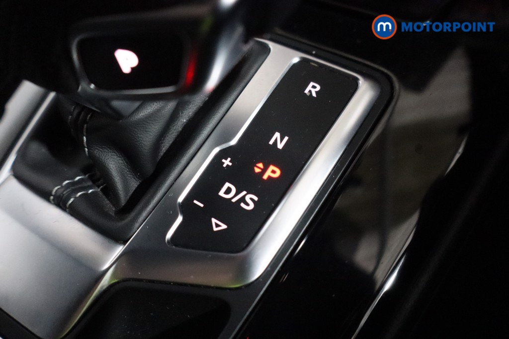 Audi A4 Black Edition Automatic Diesel Estate - Stock Number (1603411) - 13th supplementary image