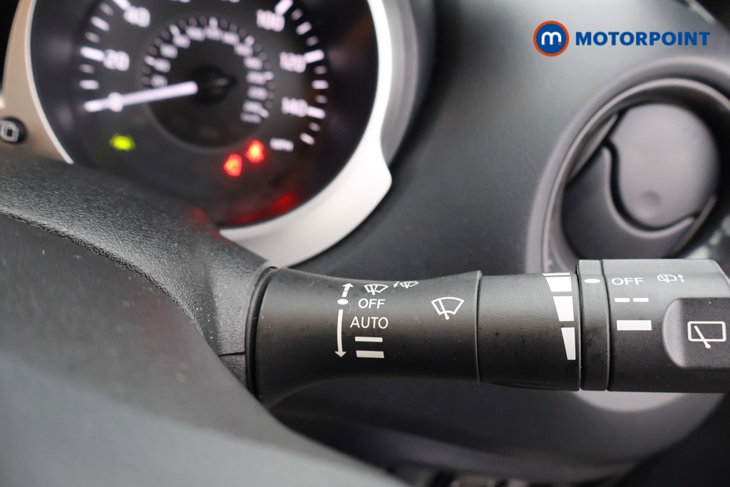 Nissan Juke Tekna Automatic Petrol SUV - Stock Number (1603421) - 6th supplementary image