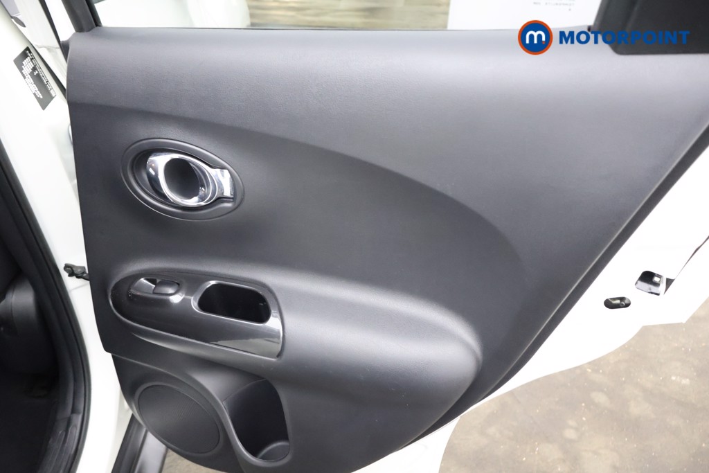 Nissan Juke Tekna Automatic Petrol SUV - Stock Number (1603421) - 18th supplementary image