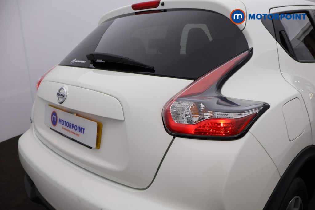 Nissan Juke Tekna Automatic Petrol SUV - Stock Number (1603421) - 23rd supplementary image