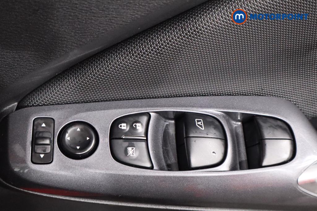 Nissan Juke Acenta Manual Petrol SUV - Stock Number (1603459) - 12th supplementary image