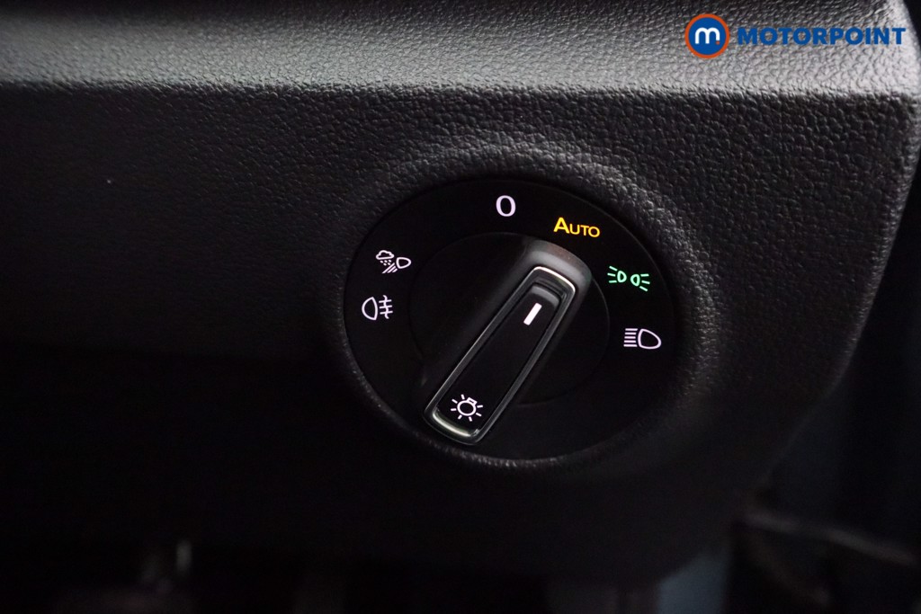 Volkswagen T-Roc Style Automatic Petrol SUV - Stock Number (1603465) - 11th supplementary image