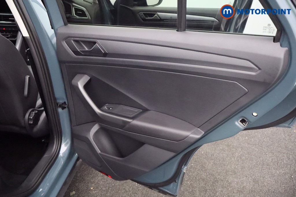 Volkswagen T-Roc Style Automatic Petrol SUV - Stock Number (1603465) - 18th supplementary image