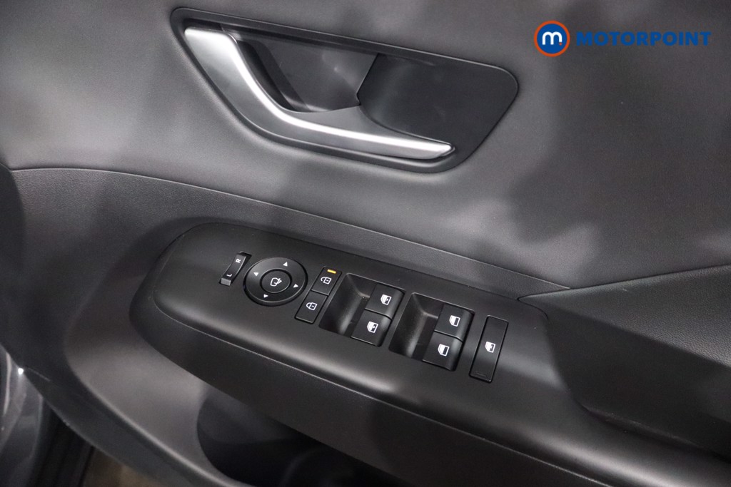 Hyundai Kona Ultimate Automatic Petrol-Electric Hybrid SUV - Stock Number (1603590) - 24th supplementary image