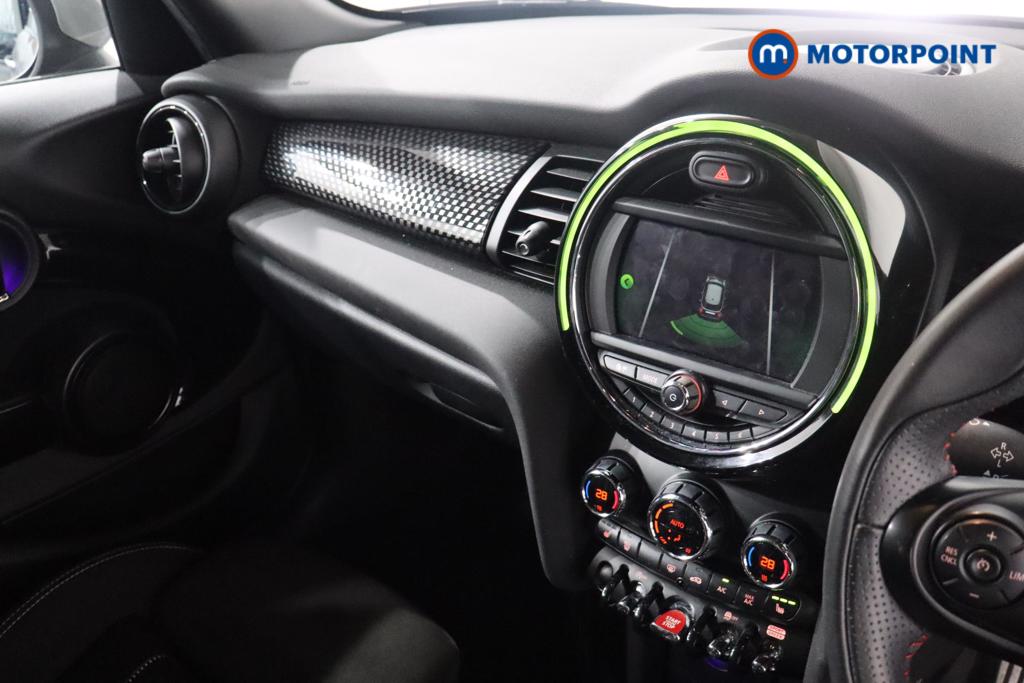Mini Hatchback Cooper S Sport Manual Petrol Hatchback - Stock Number (1603600) - 4th supplementary image