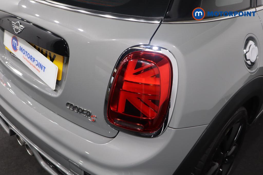 Mini Hatchback Cooper S Sport Manual Petrol Hatchback - Stock Number (1603600) - 19th supplementary image