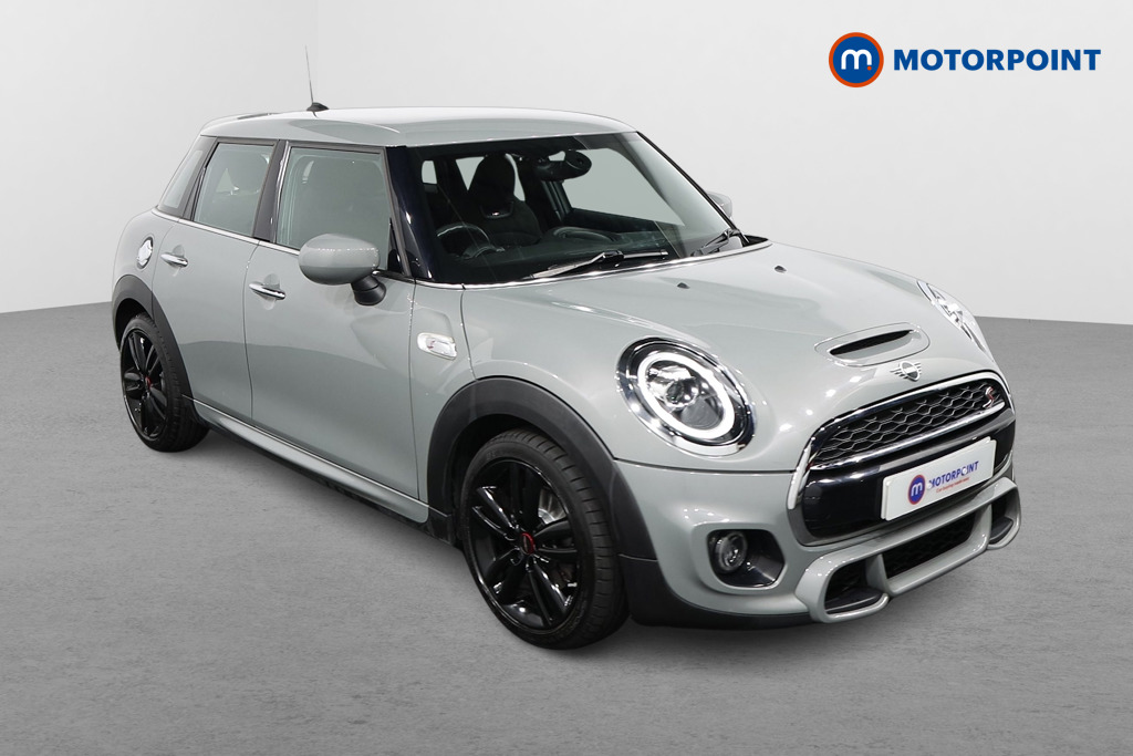 Mini Hatchback Cooper S Sport Manual Petrol Hatchback - Stock Number (1603600) - Drivers side front corner