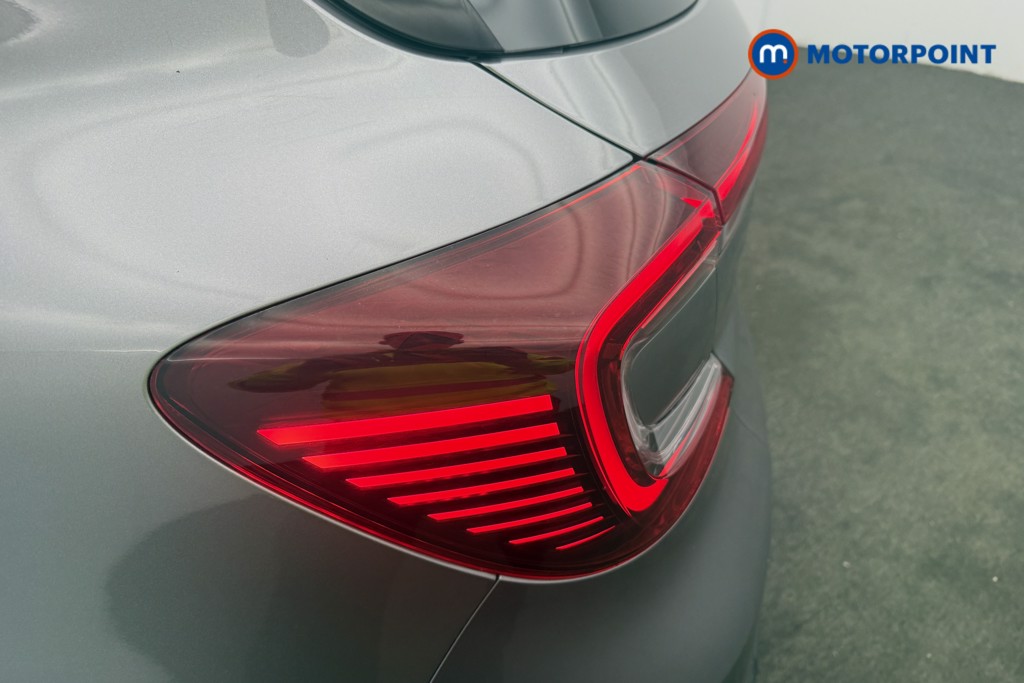 Renault Captur R.S. Line Automatic Petrol SUV - Stock Number (1603684) - 8th supplementary image