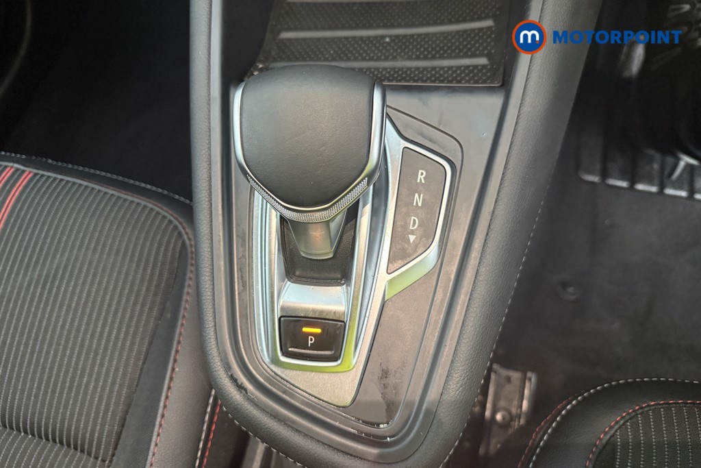 Renault Captur R.S. Line Automatic Petrol SUV - Stock Number (1603684) - 22nd supplementary image