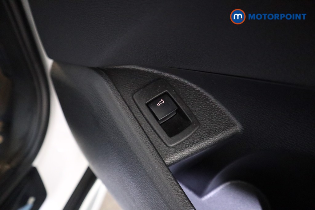 BMW X1 Xline Automatic Diesel SUV - Stock Number (1603803) - 14th supplementary image