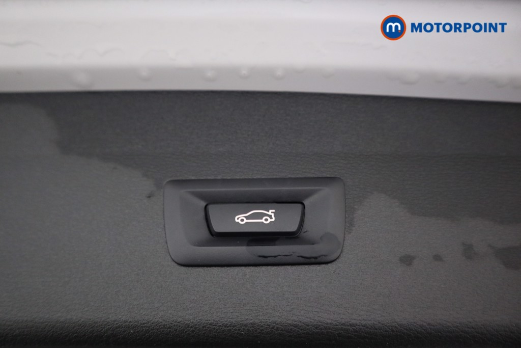 BMW X1 Xline Automatic Diesel SUV - Stock Number (1603803) - 21st supplementary image