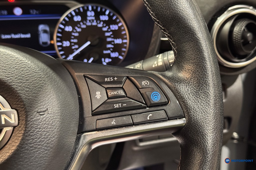 Nissan Juke Tekna-Plus Automatic Petrol-Electric Hybrid SUV - Stock Number (1603826) - 4th supplementary image