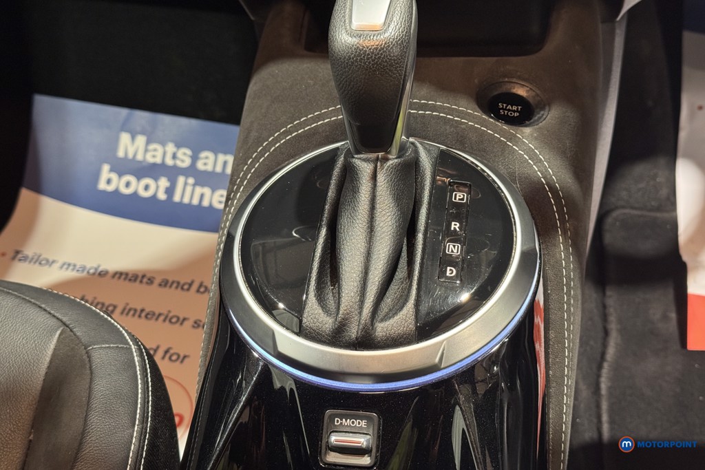 Nissan Juke Tekna-Plus Automatic Petrol-Electric Hybrid SUV - Stock Number (1603826) - 10th supplementary image