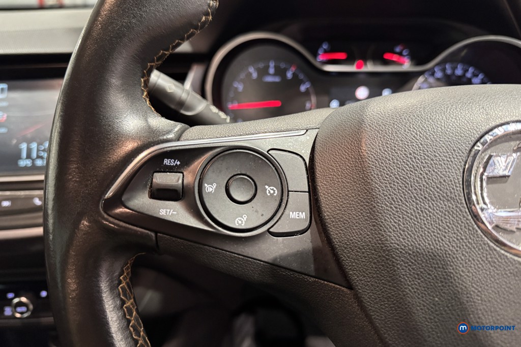 Vauxhall Crossland X Elite Automatic Petrol SUV - Stock Number (1603841) - 9th supplementary image