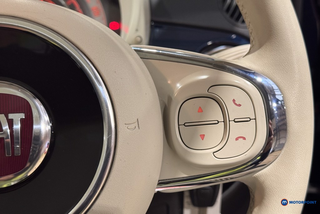 Fiat 500 Dolcevita Manual Petrol Hatchback - Stock Number (1603860) - 4th supplementary image