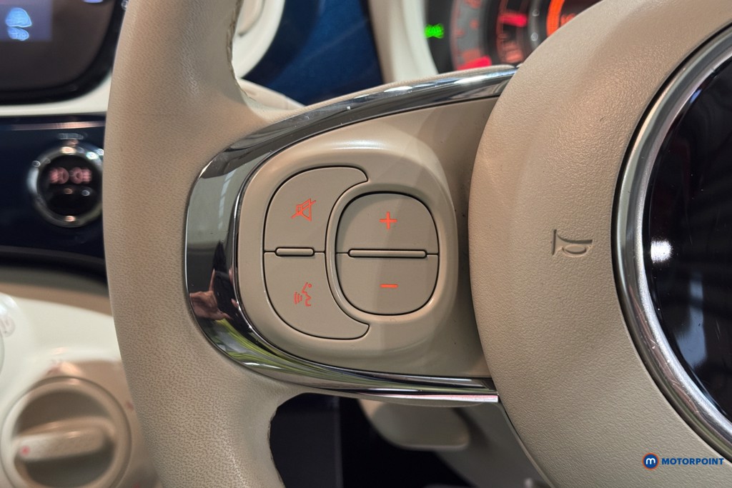 Fiat 500 Dolcevita Manual Petrol Hatchback - Stock Number (1603860) - 5th supplementary image