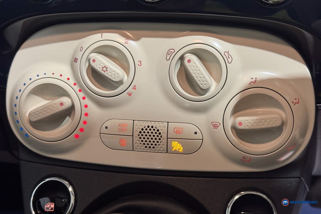 Fiat 500 Dolcevita Manual Petrol Hatchback - Stock Number (1603860) - 10th supplementary image