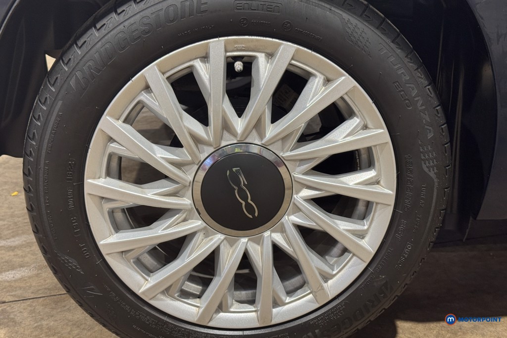 Fiat 500 Dolcevita Manual Petrol Hatchback - Stock Number (1603860) - 23rd supplementary image