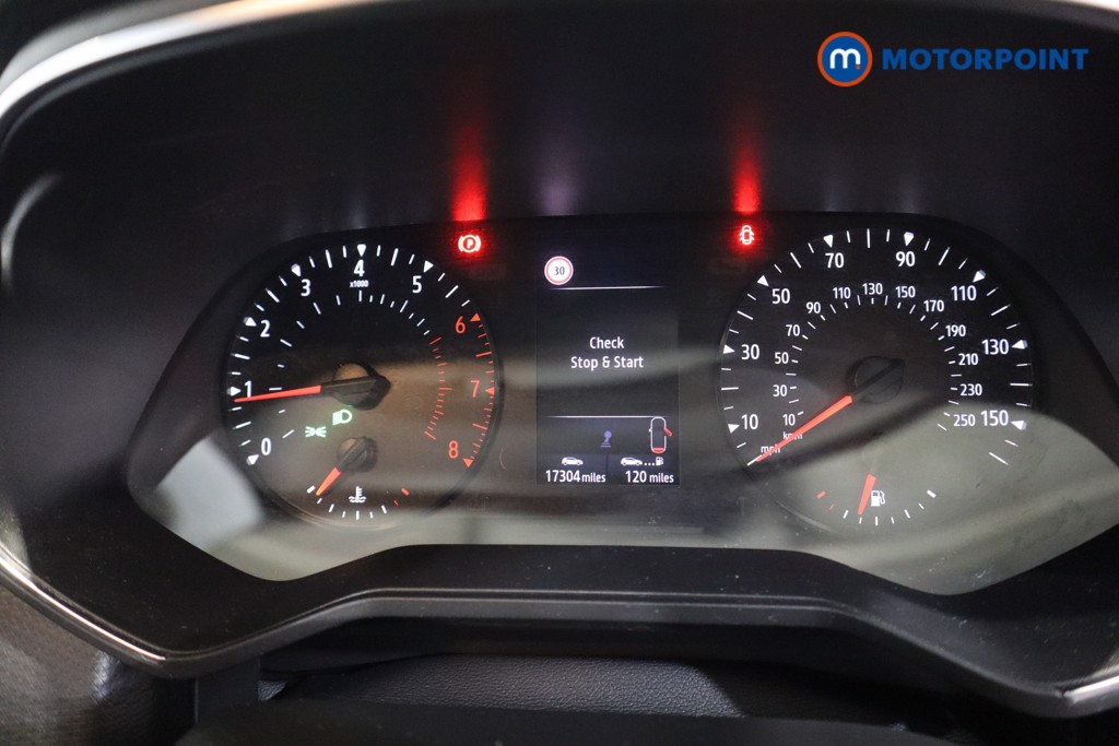 Renault Clio Play Manual Petrol Hatchback - Stock Number (1603923) - 4th supplementary image