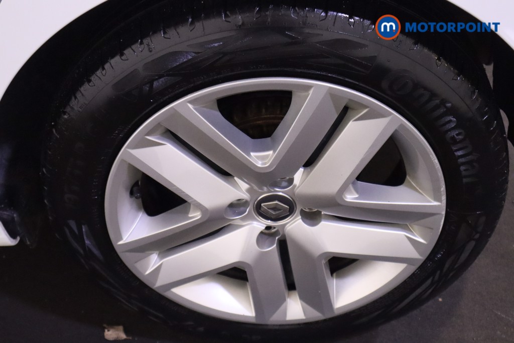 Renault Clio Play Manual Petrol Hatchback - Stock Number (1603923) - 22nd supplementary image