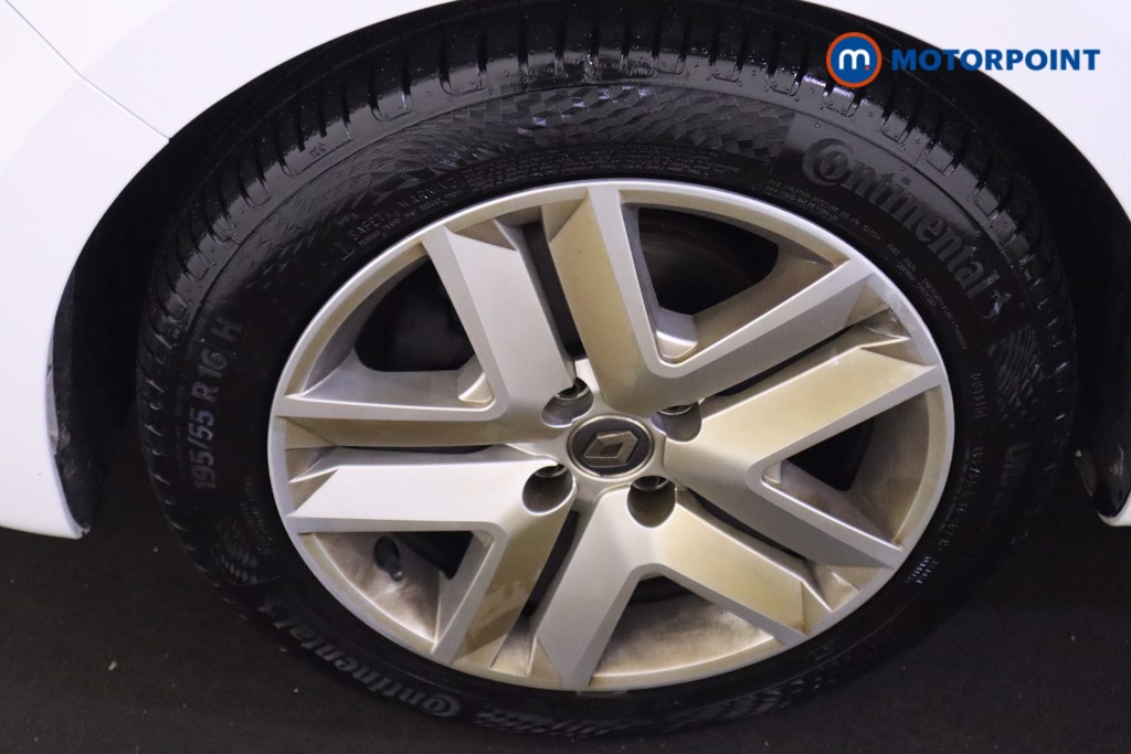 Renault Clio Play Manual Petrol Hatchback - Stock Number (1603923) - 23rd supplementary image