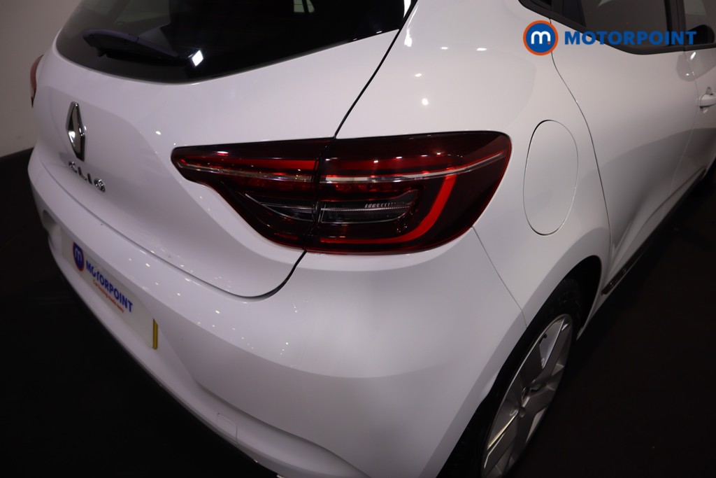 Renault Clio Play Manual Petrol Hatchback - Stock Number (1603923) - 26th supplementary image