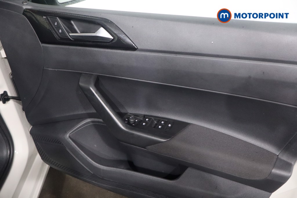 Volkswagen Polo Life Automatic Petrol Hatchback - Stock Number (1604294) - 24th supplementary image