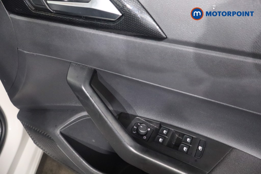 Volkswagen Polo Life Automatic Petrol Hatchback - Stock Number (1604294) - 25th supplementary image