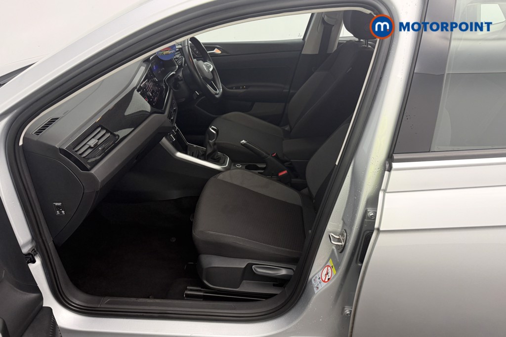 Volkswagen Polo Life Manual Petrol Hatchback - Stock Number (1604323) - 1st supplementary image