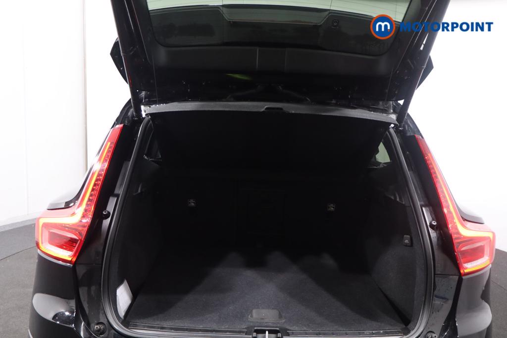 Volvo Xc40 Core Automatic Petrol Plug-In Hybrid SUV - Stock Number (1604352) - 17th supplementary image