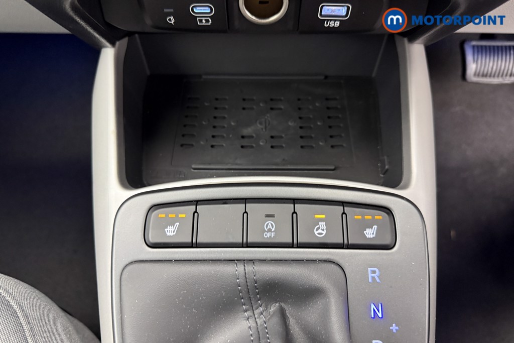 Hyundai I10 Premium Automatic Petrol Hatchback - Stock Number (1604353) - 11th supplementary image