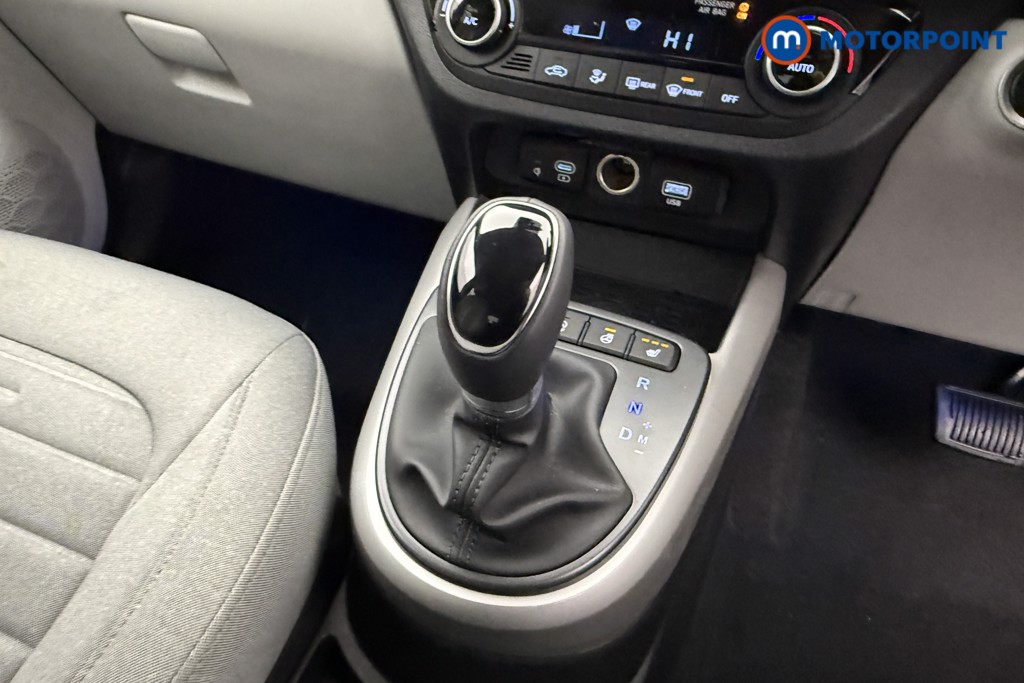 Hyundai I10 Premium Automatic Petrol Hatchback - Stock Number (1604353) - 12th supplementary image