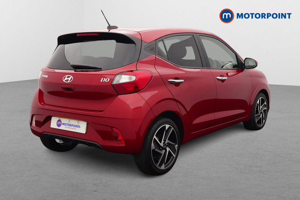 Hyundai I10 Premium Automatic Petrol Hatchback - Stock Number (1604353) - Drivers side rear corner