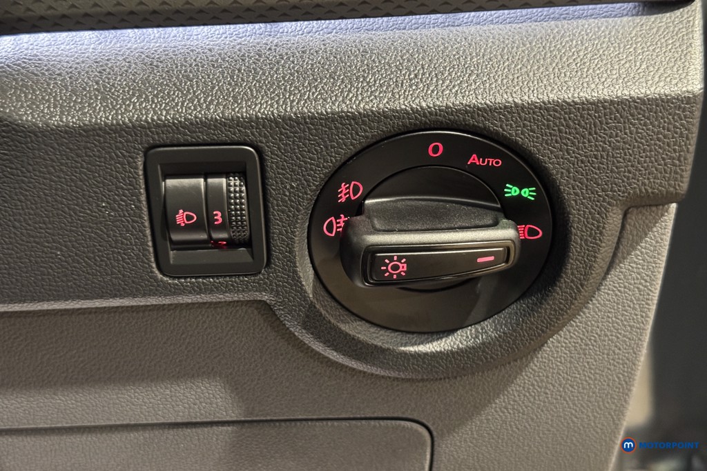 Volkswagen T-Cross Active Manual Petrol SUV - Stock Number (1604600) - 10th supplementary image