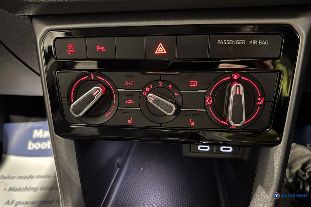 Volkswagen T-Cross Active Manual Petrol SUV - Stock Number (1604600) - 22nd supplementary image