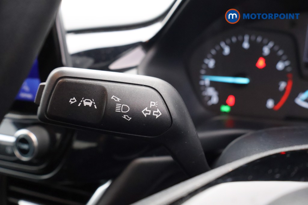 Ford Fiesta Trend Manual Petrol Hatchback - Stock Number (1604610) - 5th supplementary image