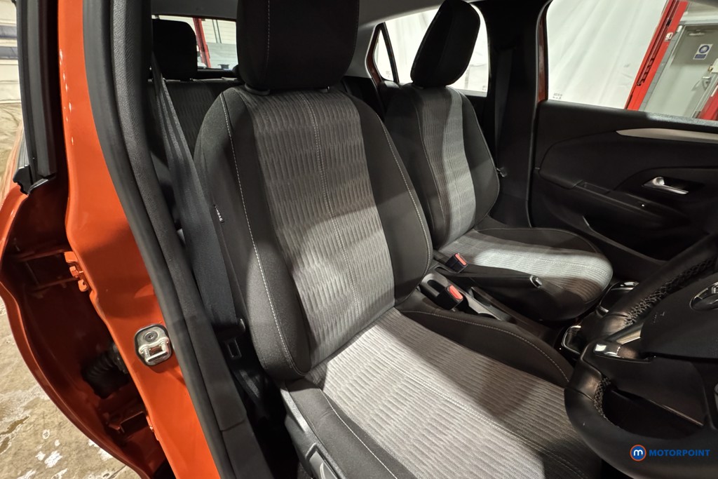 Vauxhall Corsa Se Edition Manual Petrol Hatchback - Stock Number (1604625) - 5th supplementary image