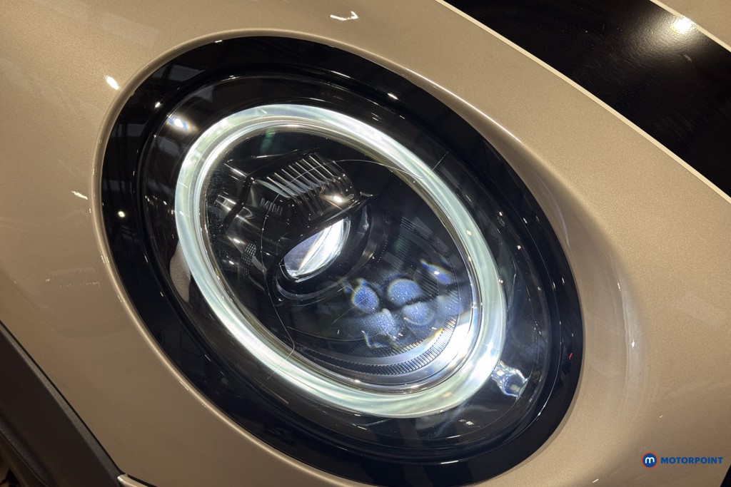 Mini Hatchback Cooper S Sport Automatic Petrol Hatchback - Stock Number (1604931) - 1st supplementary image