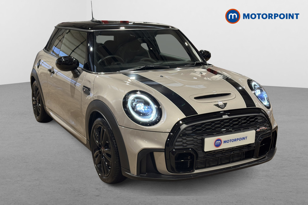 Mini Hatchback Cooper S Sport Automatic Petrol Hatchback - Stock Number (1604931) - Drivers side front corner