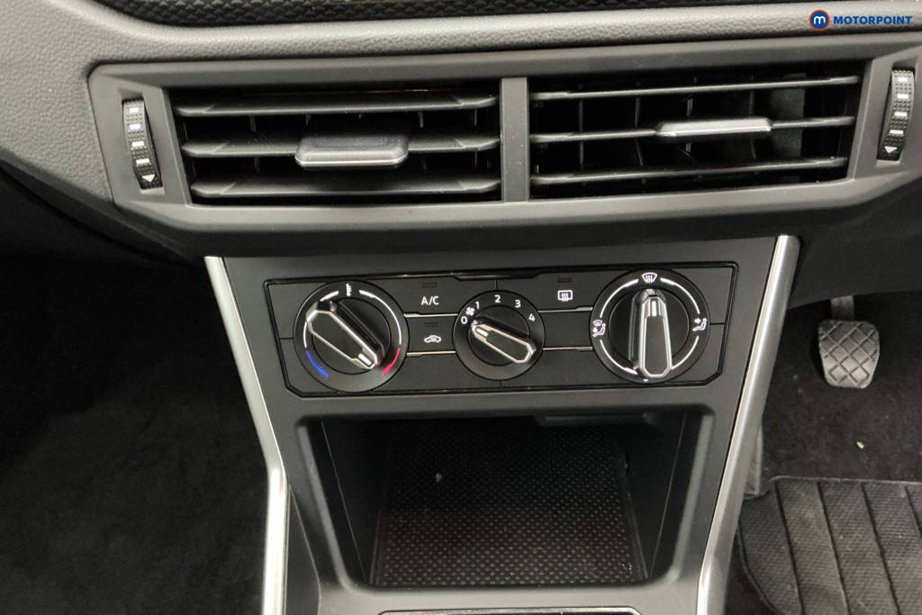 Volkswagen Polo Life Manual Petrol Hatchback - Stock Number (1530518) - 18th supplementary image
